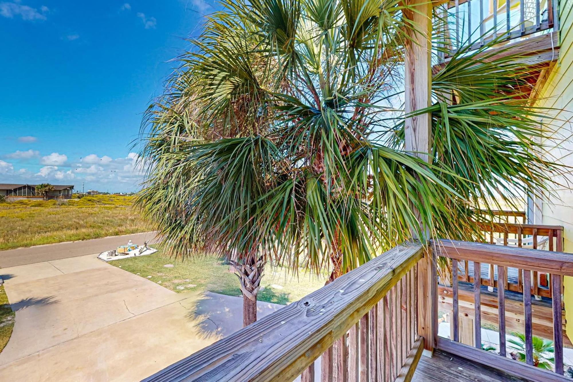 Gulf Breezes & Dune Dreams Port Aransas Room photo