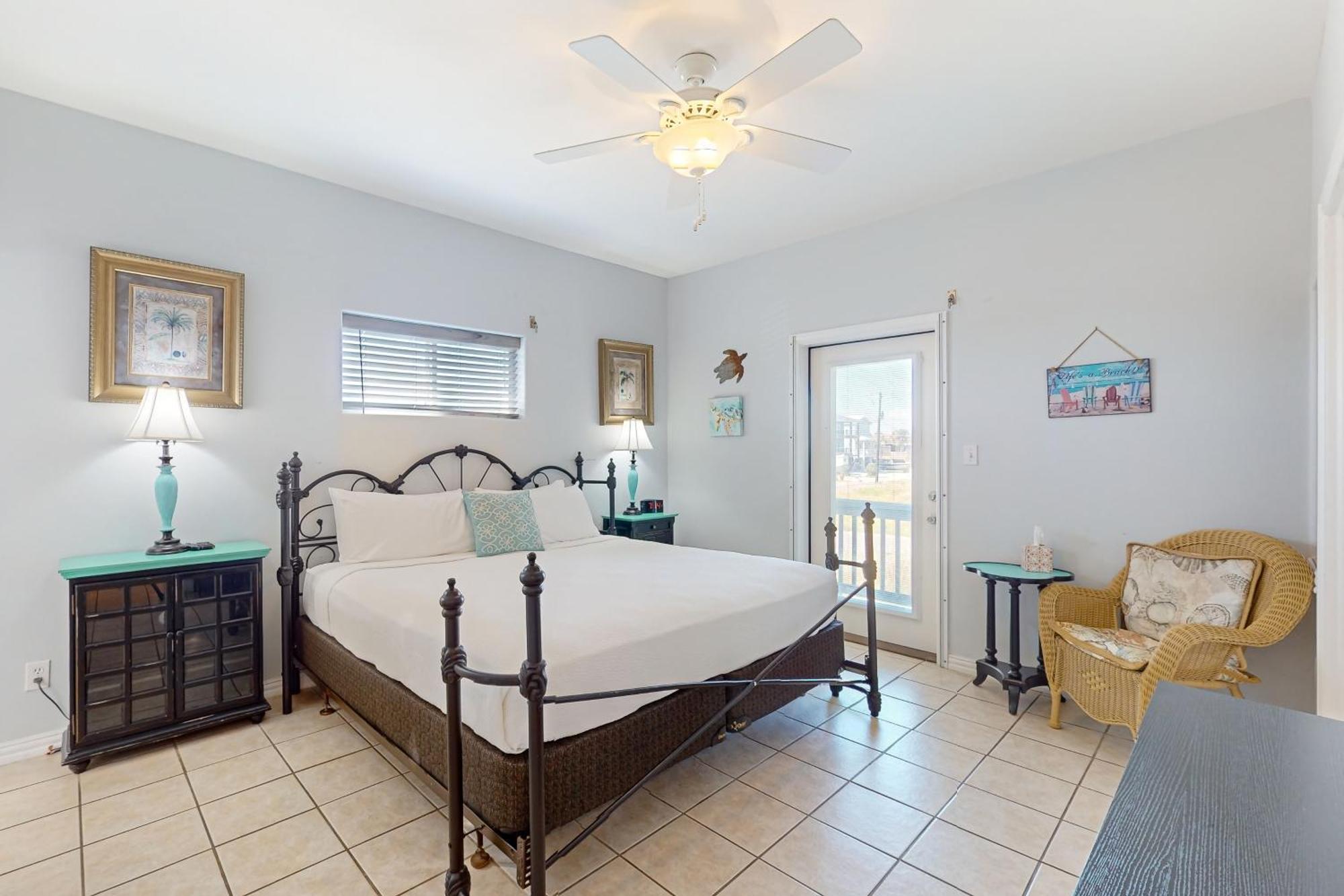 Gulf Breezes & Dune Dreams Port Aransas Room photo
